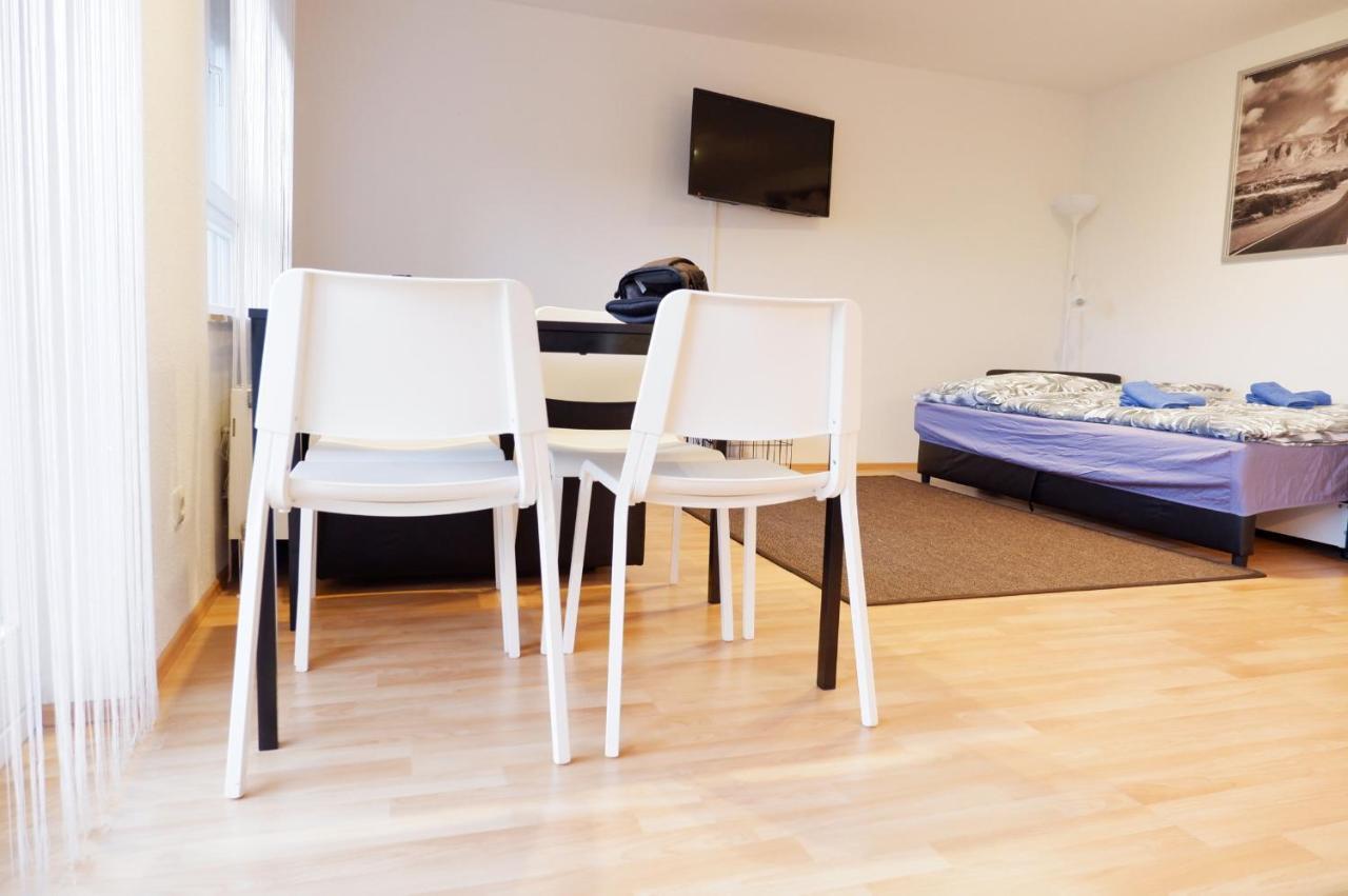 Outletcity Apartment Ferienwohnung Metzingen Metzingen  Kültér fotó